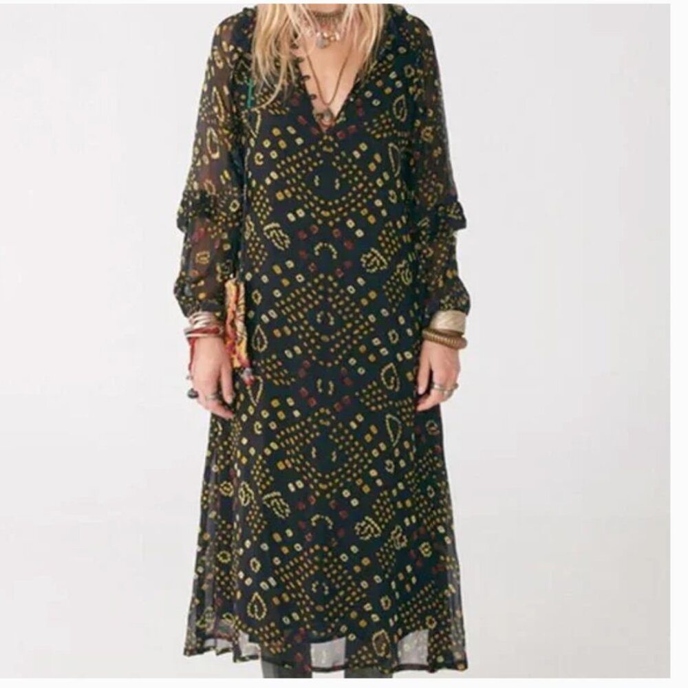 MAISON HOTEL Bianca Dress in Black Magma - Picture 13 of 13